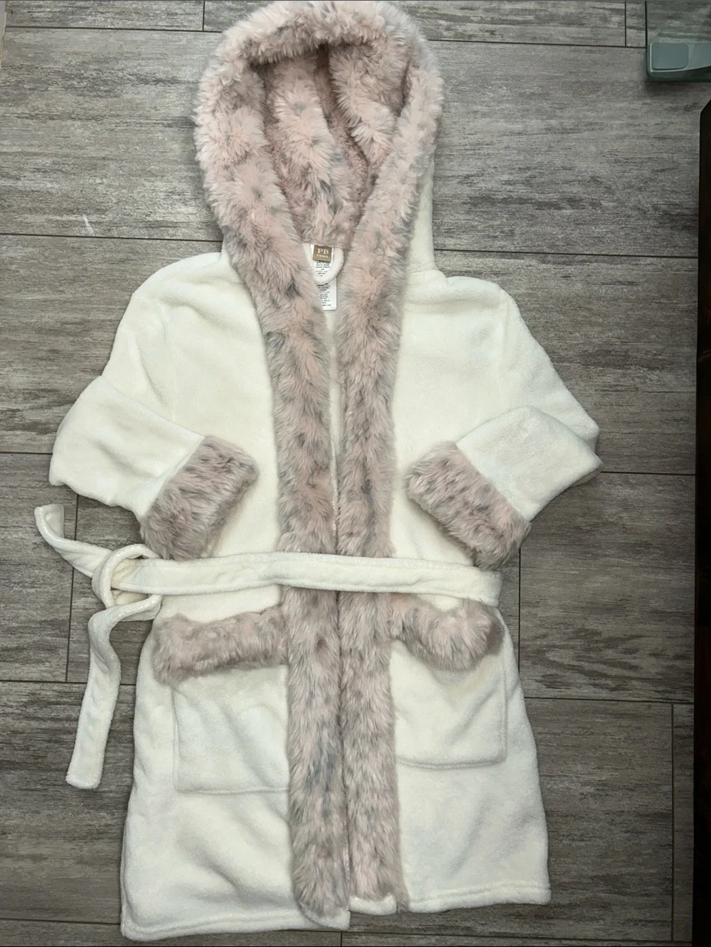 Pottery Barn Teen Leopard Faux-Fur Trim Hooded Robe